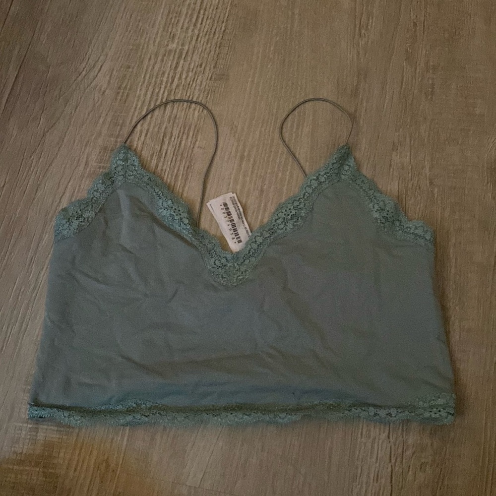 FOREVER 21 TANK TOP